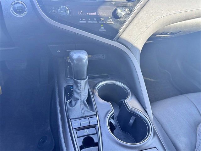 Used 2021 Toyota Camry XSE image 19