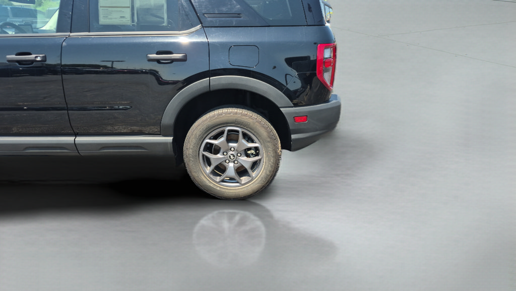 Certified 2024 Ford Bronco Sport Badlands AWD/4WD image 32