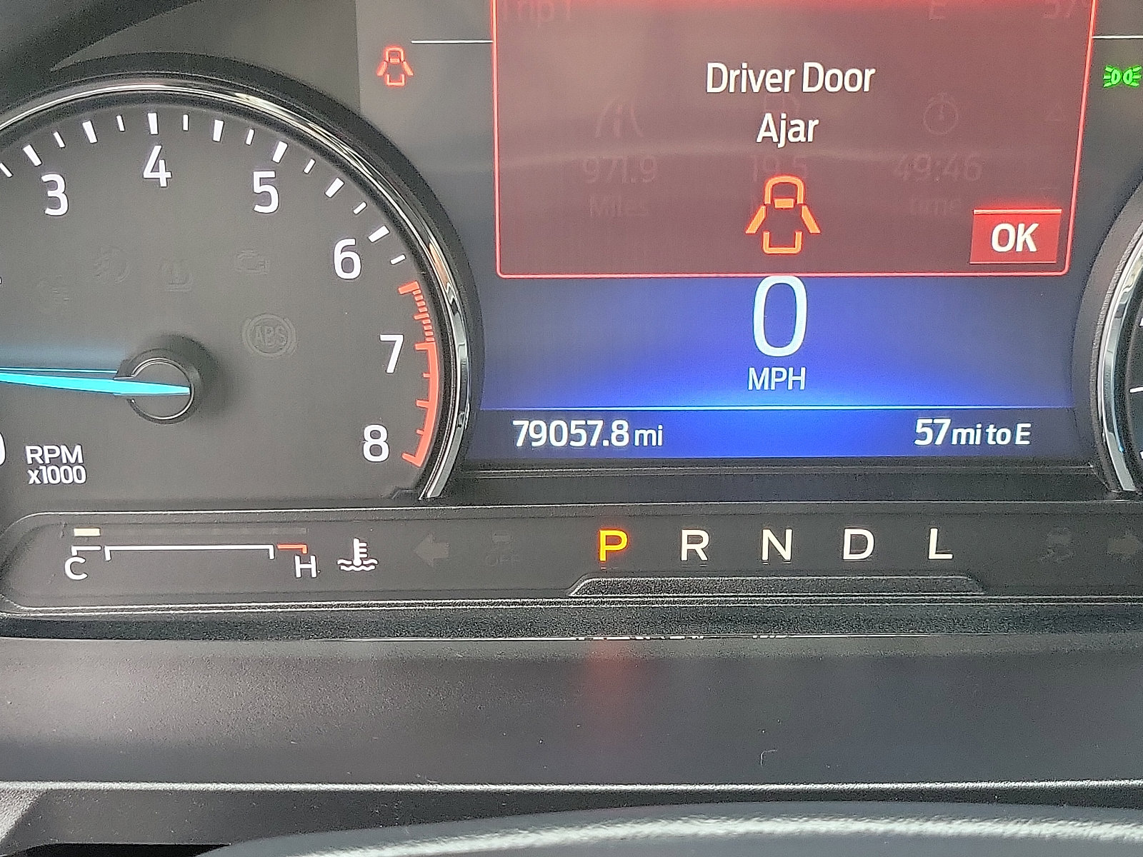 Used 2022 Ford Explorer XLT image 5