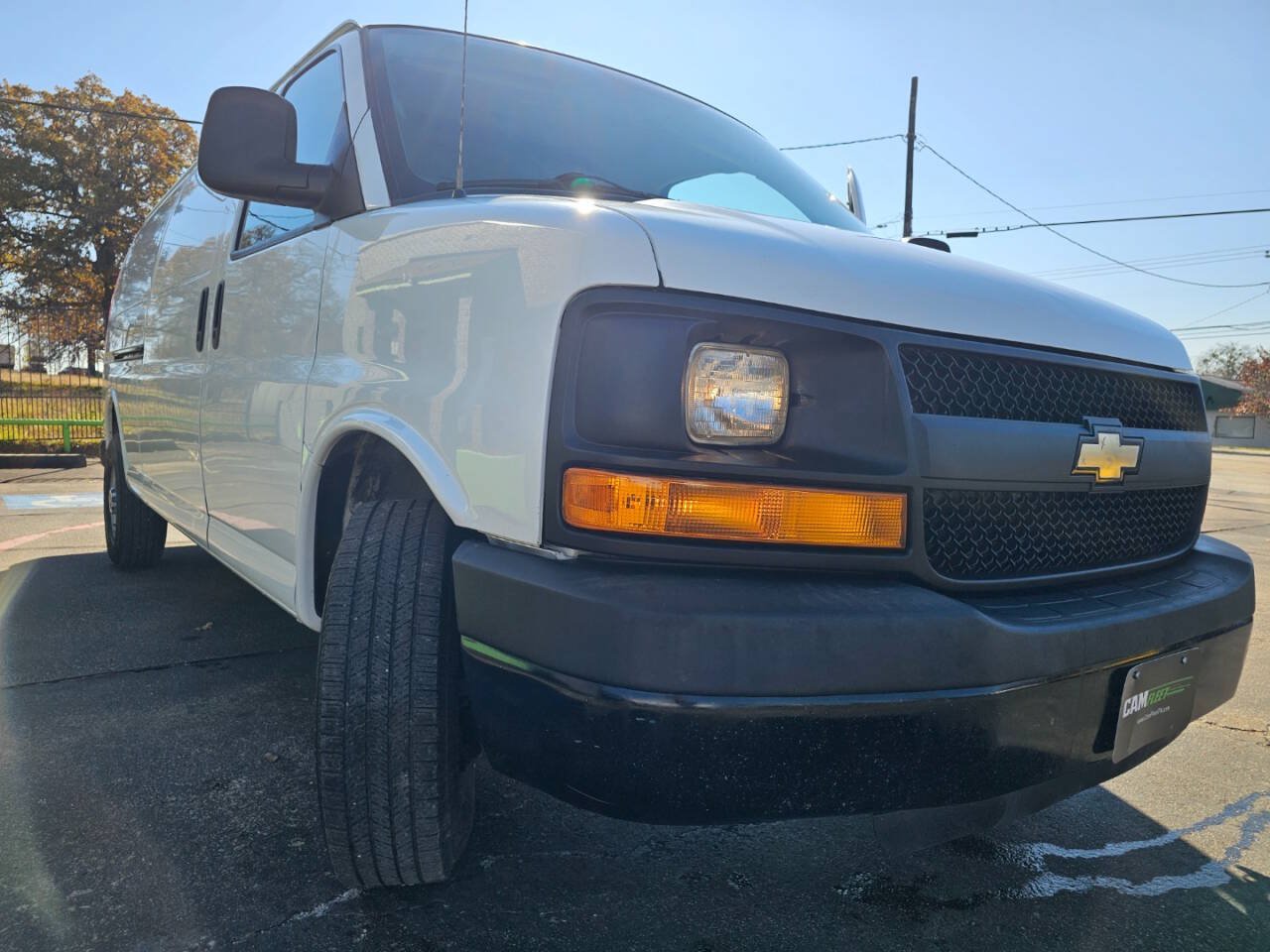 Used 2015 Chevrolet Express 2500 Extended RWD image 41