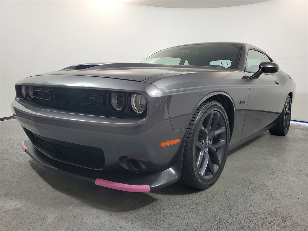 Used 2023 Dodge Challenger R/T w/ Blacktop Package image 3