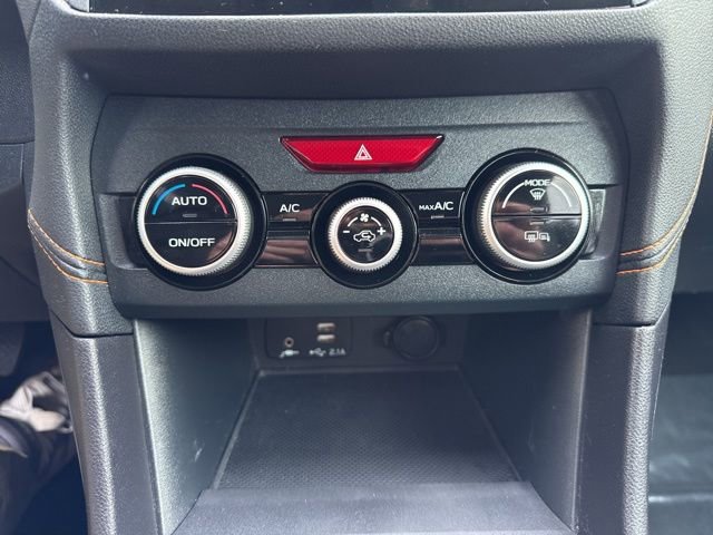 Used 2022 Subaru Crosstrek 2.0i Premium image 14