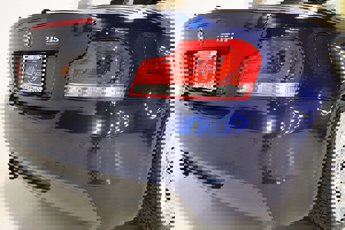 Used 2012 BMW 135i Convertible image 65