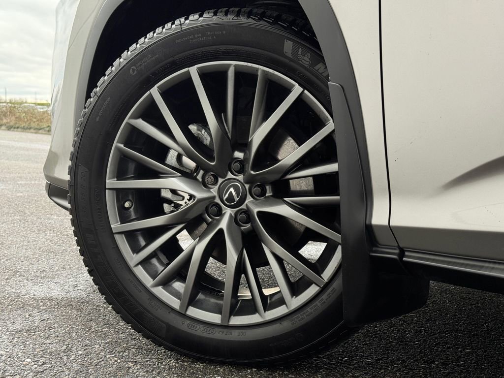 Used 2022 Lexus RX 450h F Sport image 25