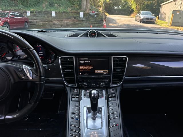 Used 2015 Porsche Panamera 4S image 15