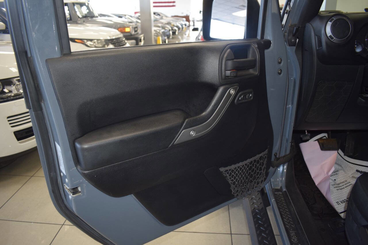 Used 2015 Jeep Wrangler Unlimited Sport w/ Quick Order Package 24S image 23