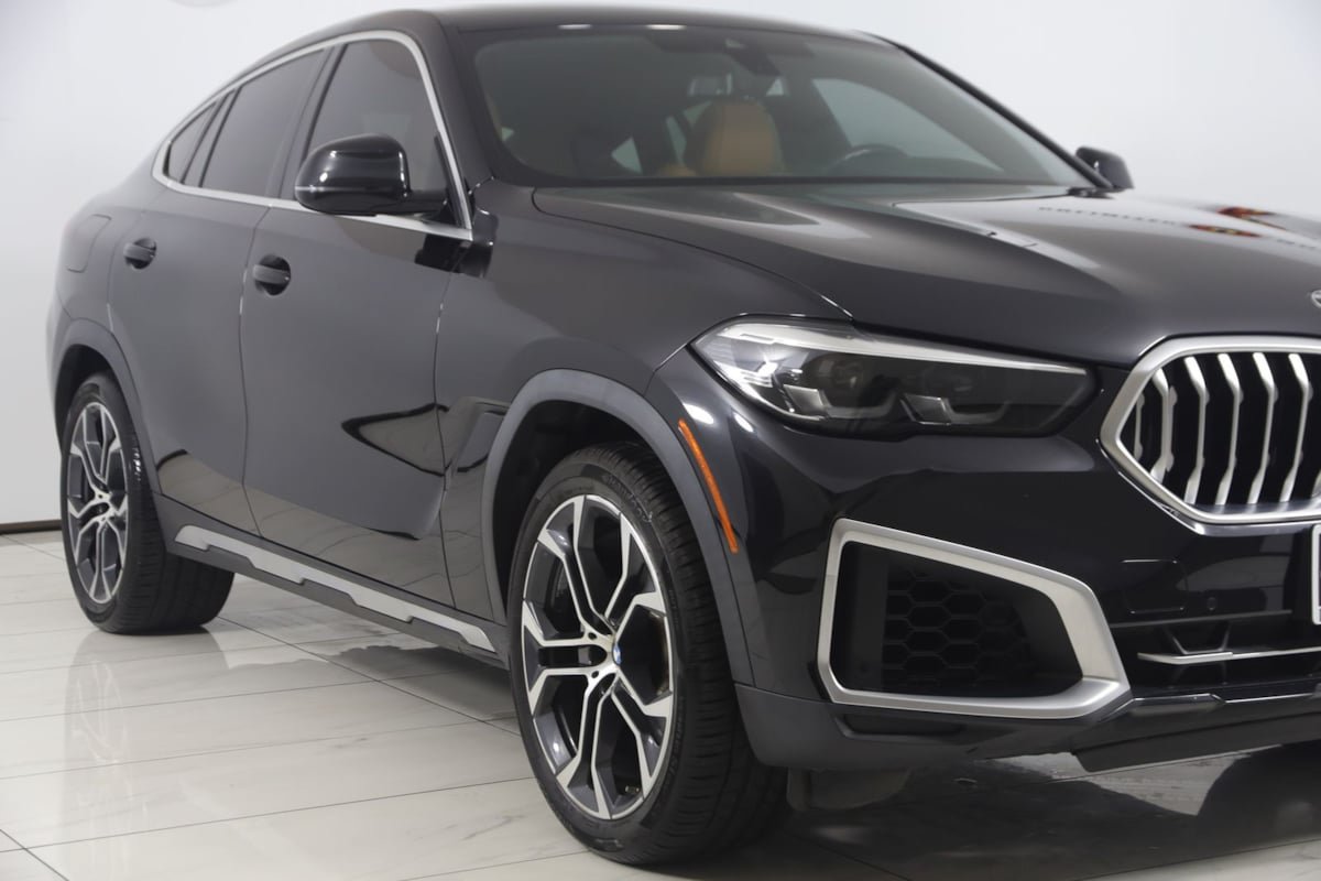 Used 2023 BMW X6 xDrive40i w/ Premium Package AWD/4WD image 38