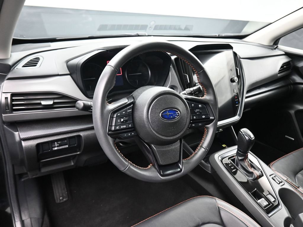 Used 2024 Subaru Crosstrek 2.5i Limited w/ Crosstrek Mirror Package AWD/4WD image 14