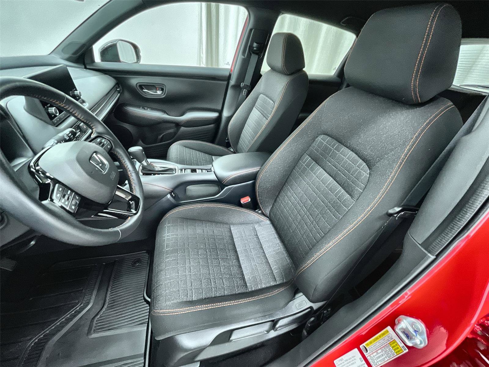 Certified 2025 Honda HR-V Sport image 18