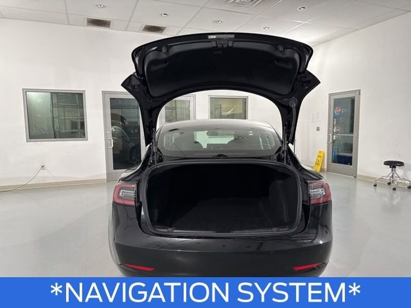 Used 2019 Tesla Model 3 Long Range image 11