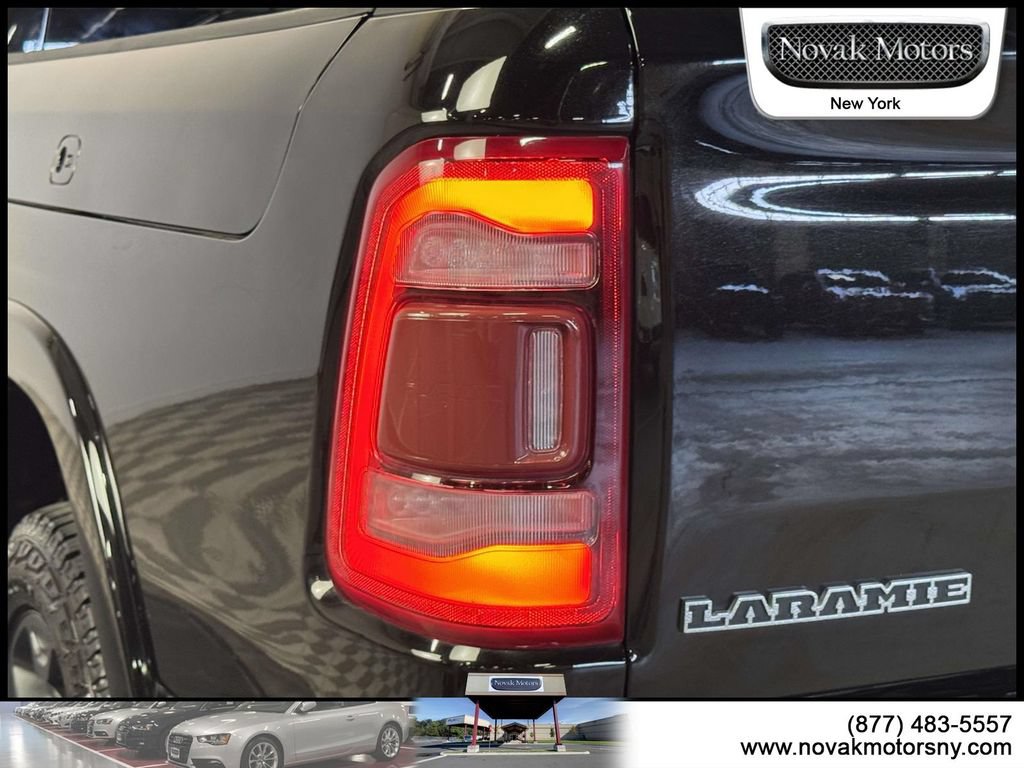 Used 2021 RAM 1500 Laramie AWD/4WD image 11