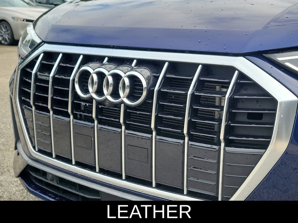 Used 2023 Audi Q3 2.0T Premium Plus AWD/4WD video 3