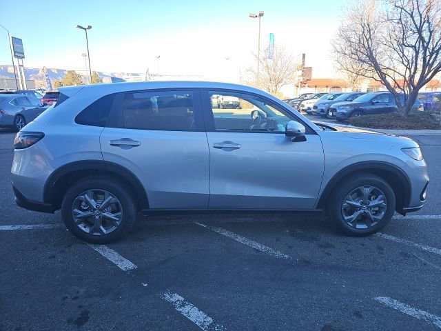 New 2026 Honda HR-V LX image 4