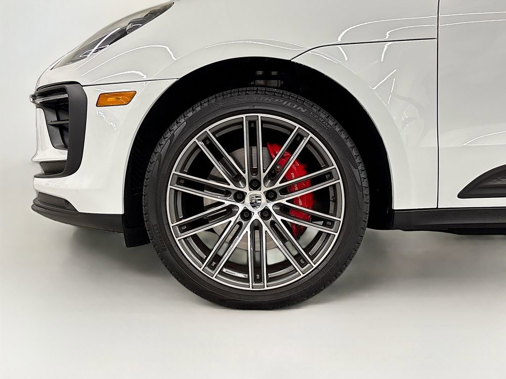 Used 2023 Porsche Macan S image 30
