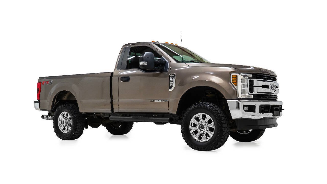 Used 2019 Ford F350 XLT w/ XLT Value Package AWD/4WD image 1