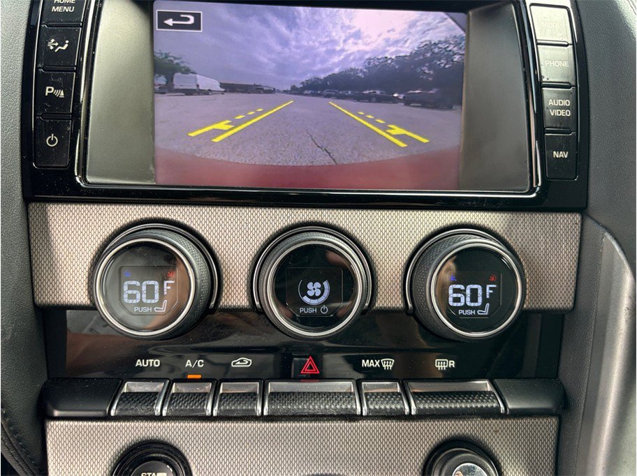 Used 2014 Jaguar F-TYPE Convertible RWD image 31