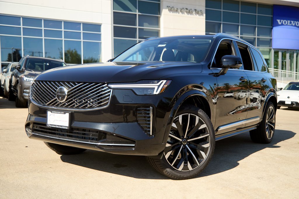 New 2026 Volvo XC90 B6 Plus w/ Protection Package Premier image 2