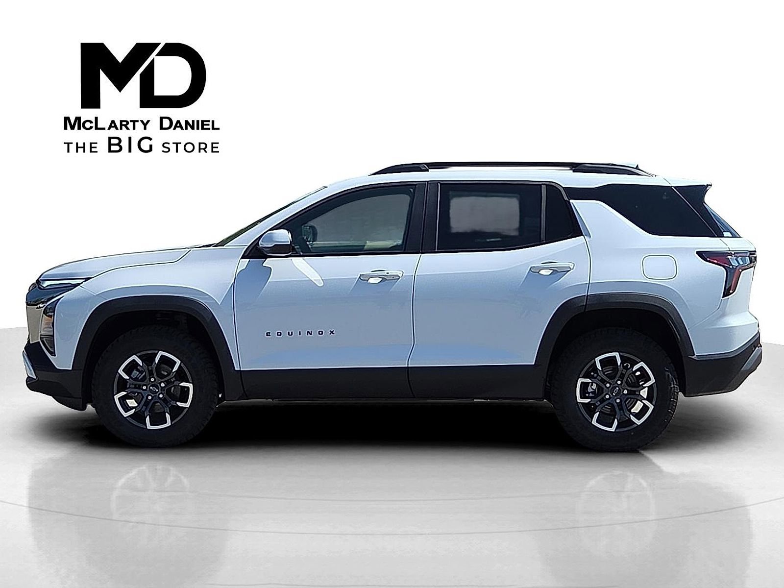 New 2026 Chevrolet Equinox ACTIV w/ Convenience Package III image 3