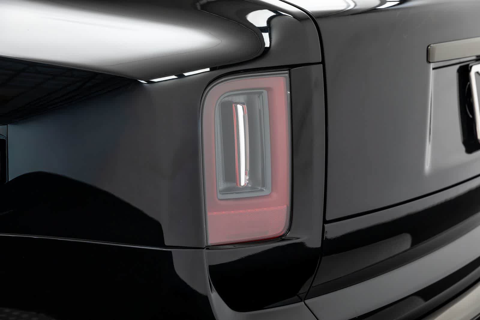New 2027 Rolls-Royce Cullinan Black Badge AWD/4WD image 71