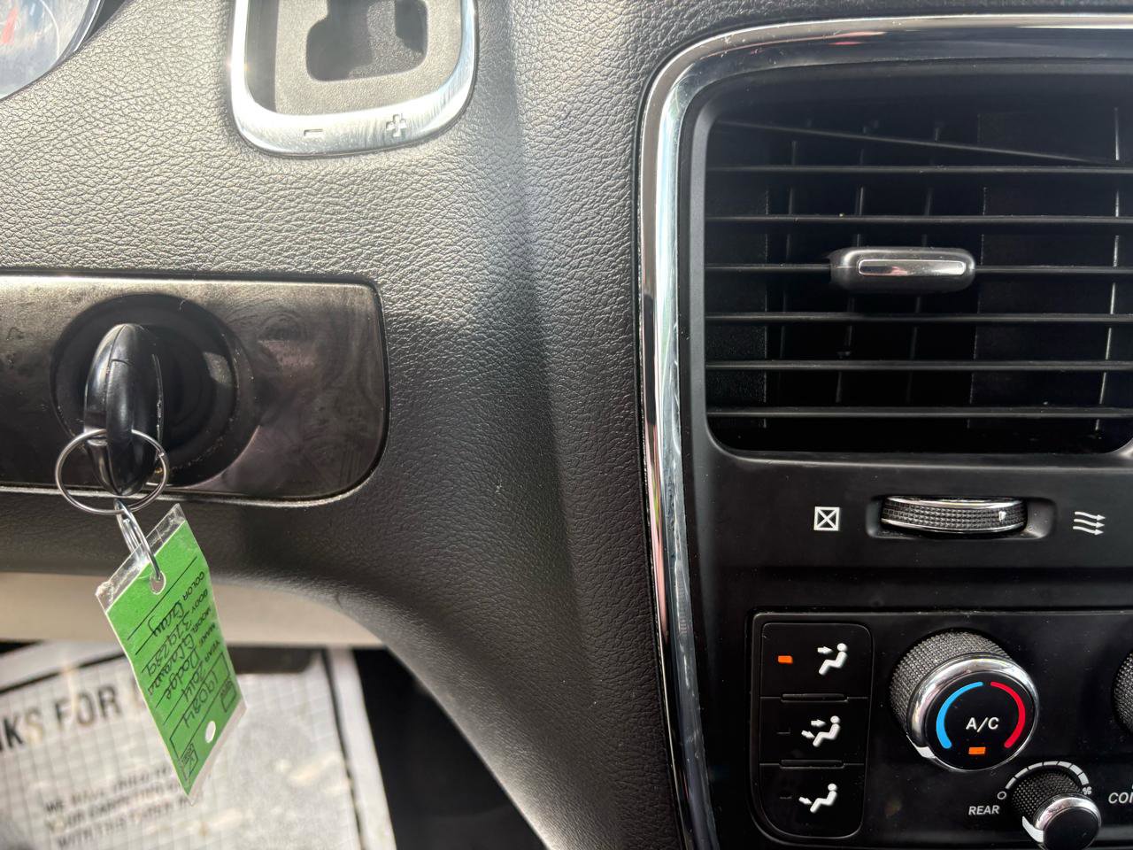 Used 2014 Dodge Grand Caravan SE w/ Quick Order Package 29E SE FWD image 21