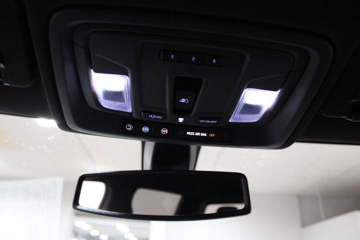 Used 2021 GMC Sierra 1500 SLT image 35