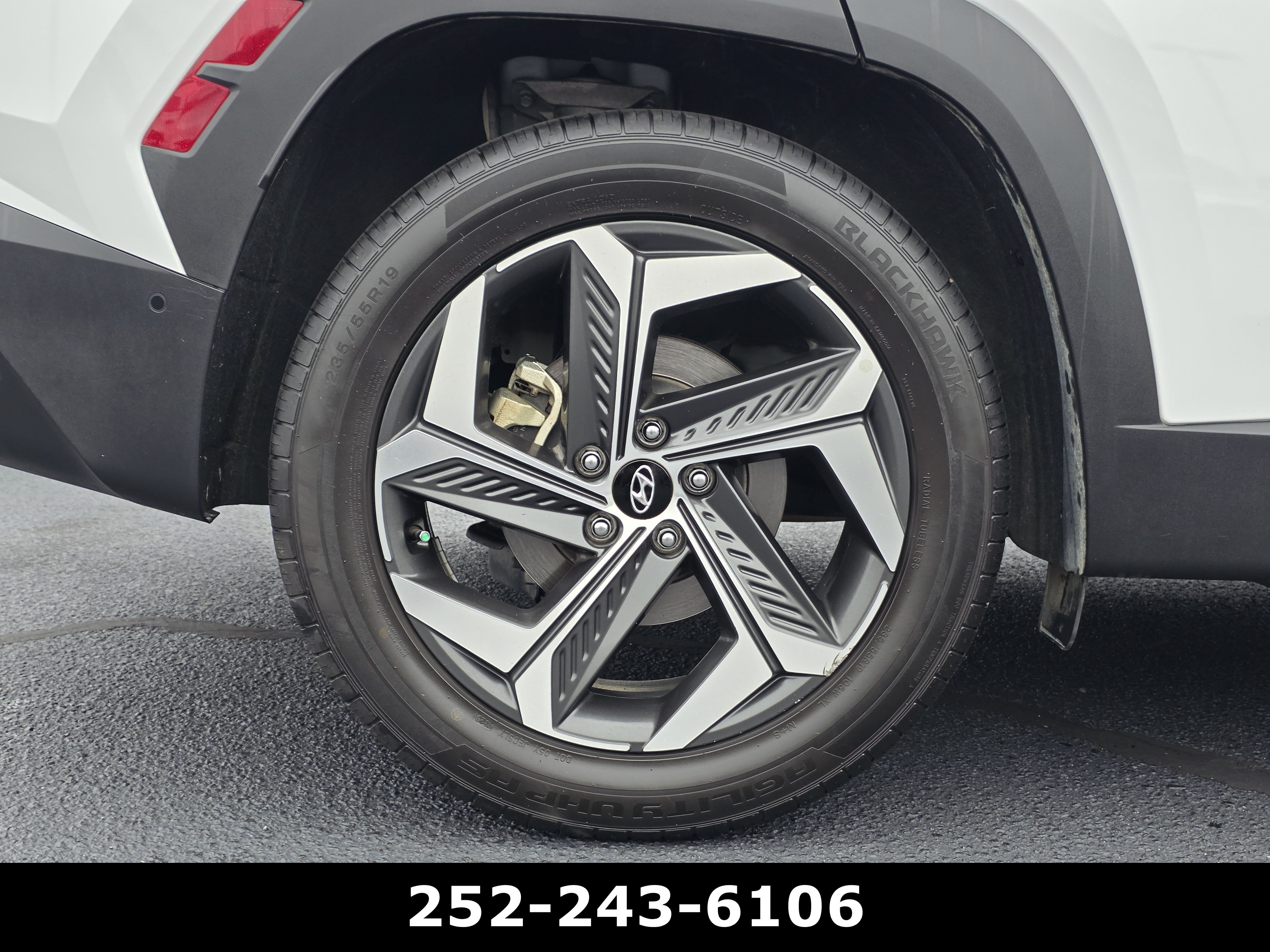 Used 2024 Hyundai Tucson Limited FWD image 48