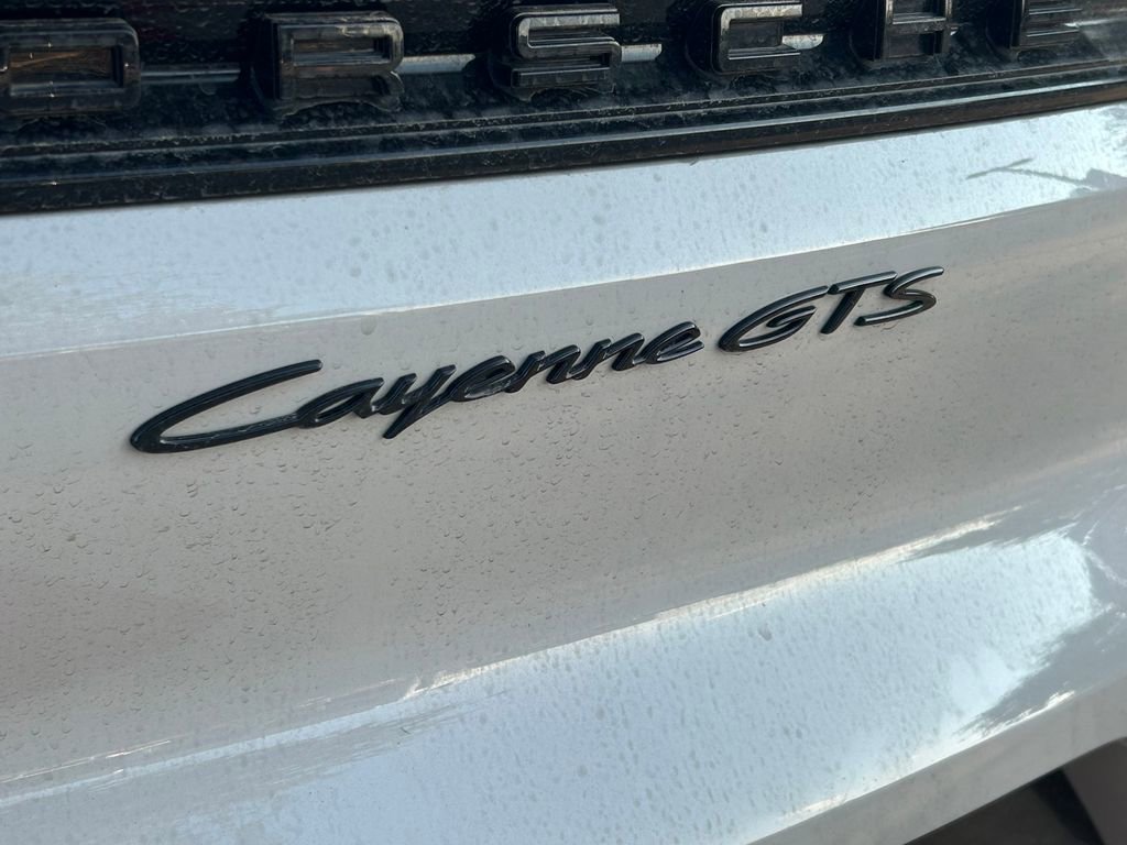 Used 2025 Porsche Cayenne GTS AWD/4WD image 13