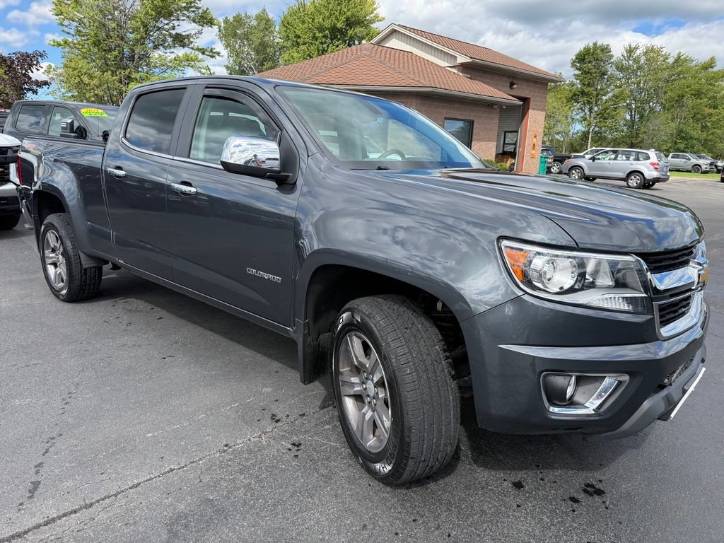 Used 2016 Chevrolet Colorado LT w/ Luxury Package, Chrome AWD/4WD image 3
