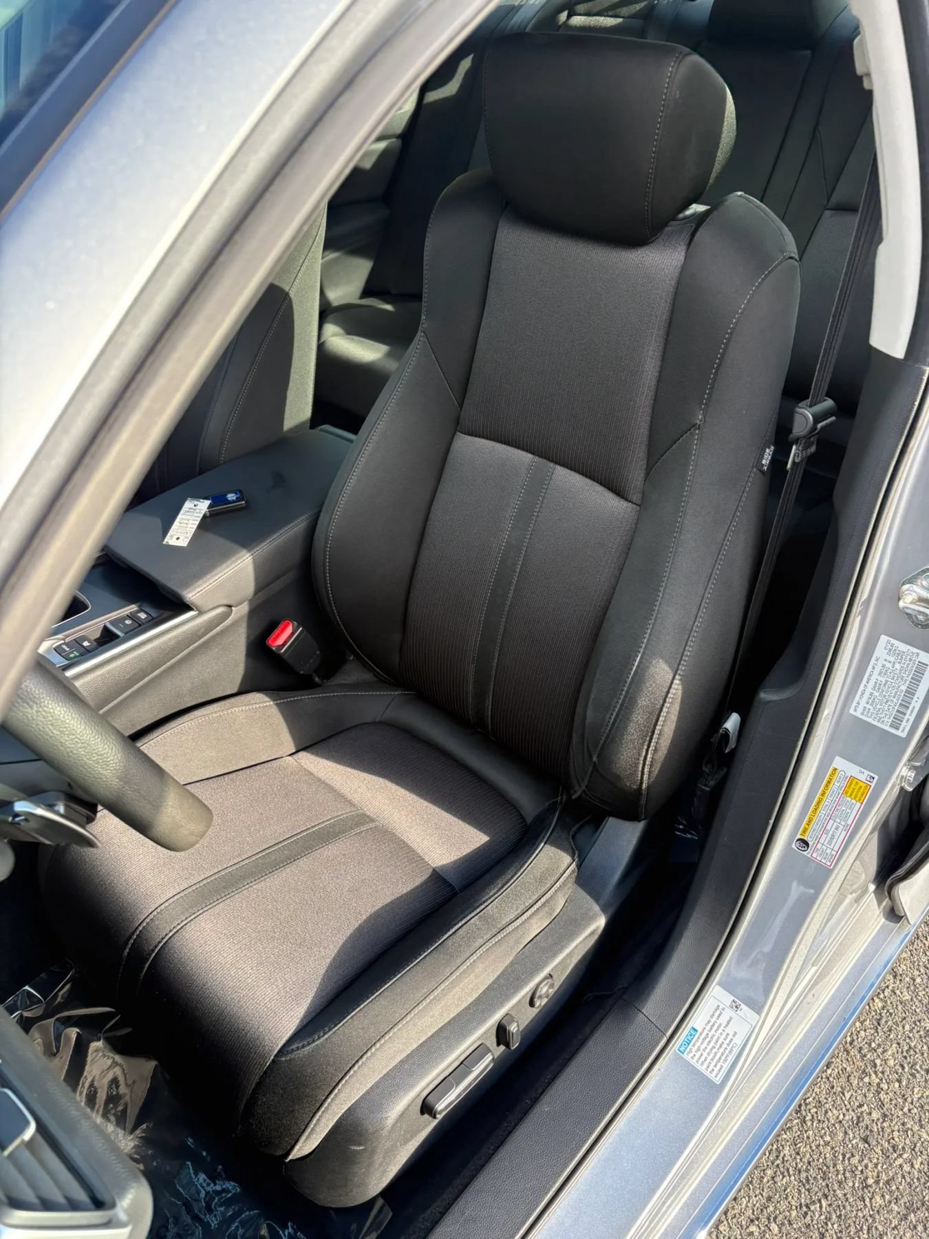 Used 2020 Honda Accord EX image 6