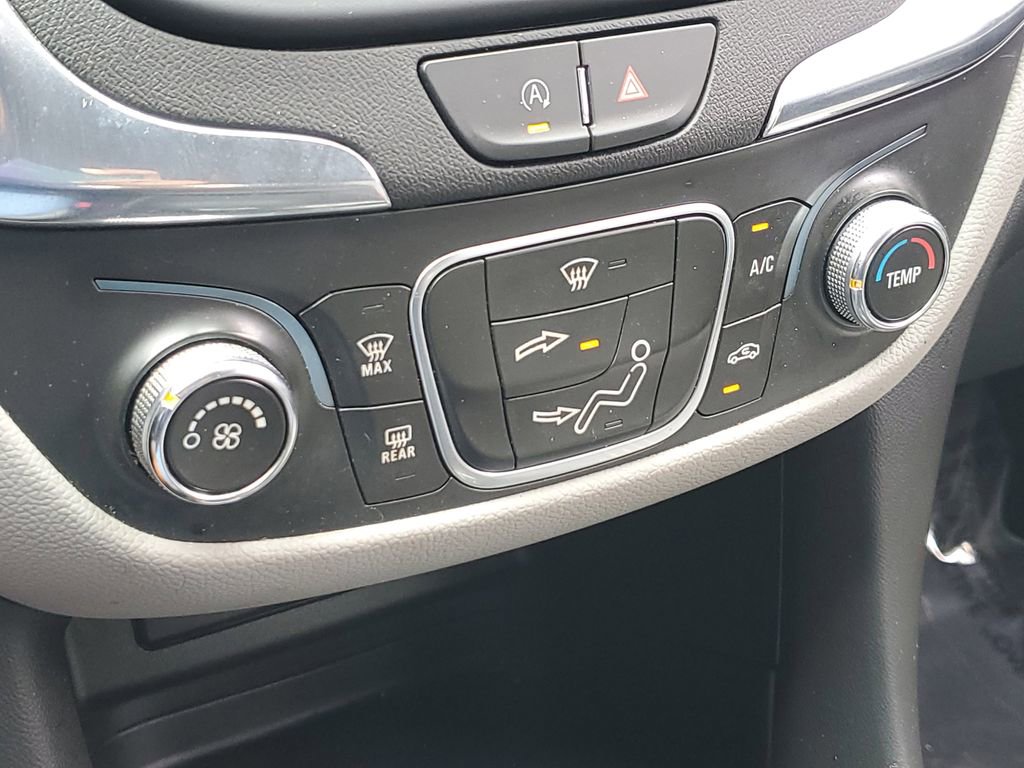 Used 2023 Chevrolet Equinox LS w/ LS Convenience Package image 30