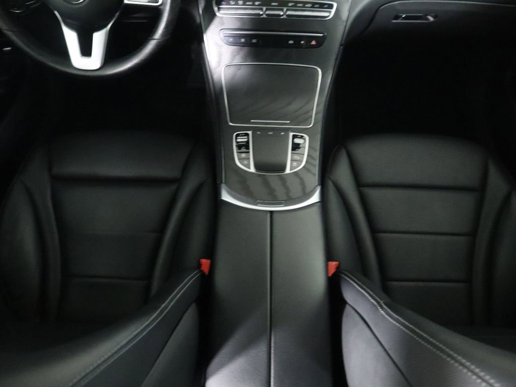 Used 2021 Mercedes-Benz GLC 300 4MATIC Coupe image 16