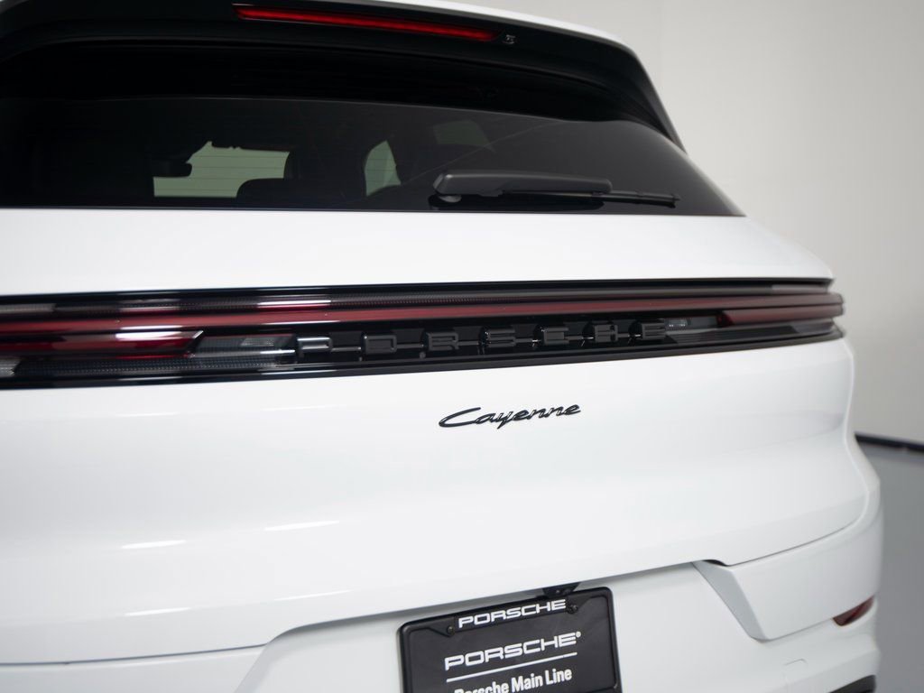 New 2026 Porsche Cayenne image 42