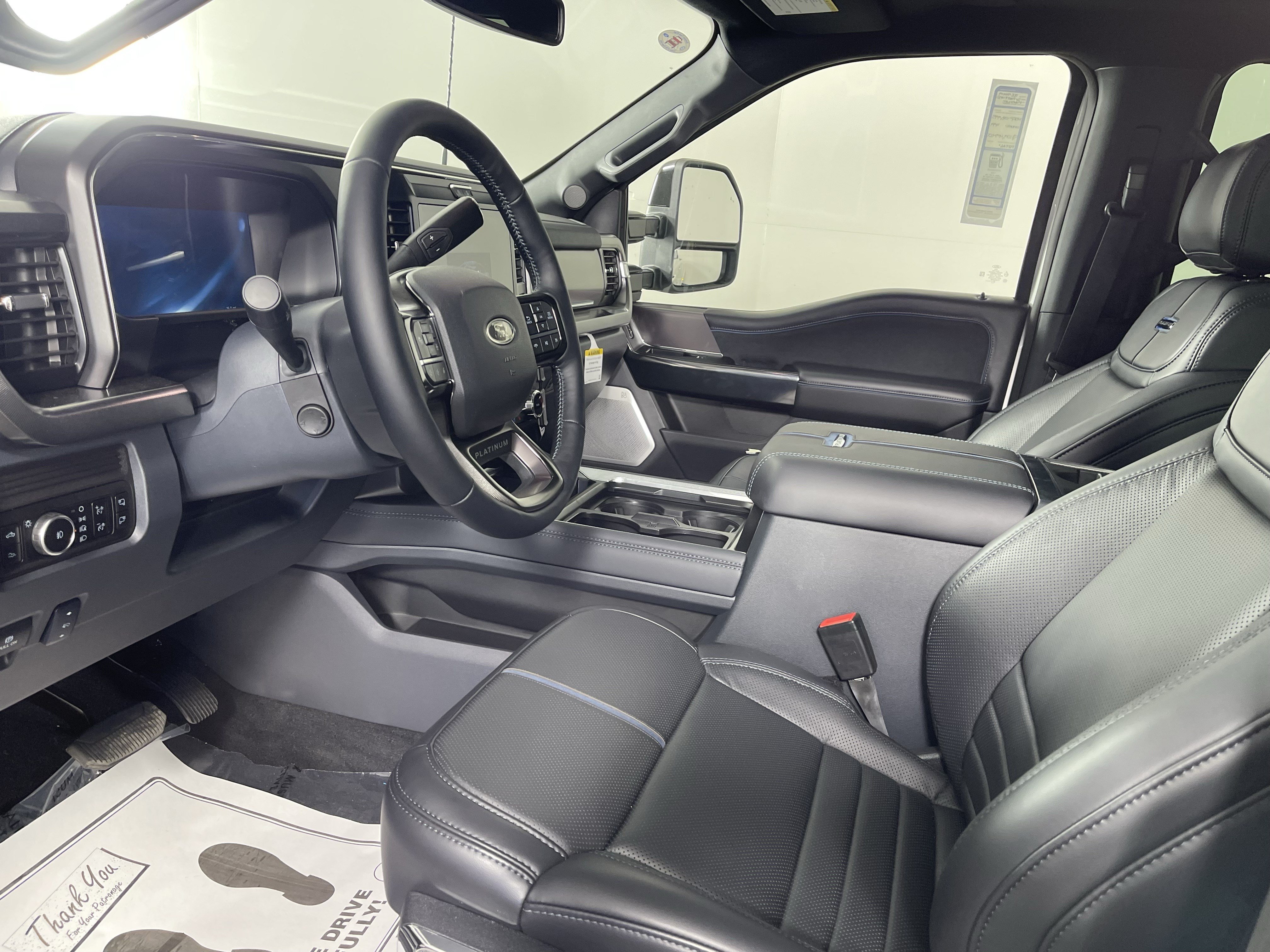 New 2026 Ford F450 Platinum w/ FX4 Off-Road Package AWD/4WD image 8