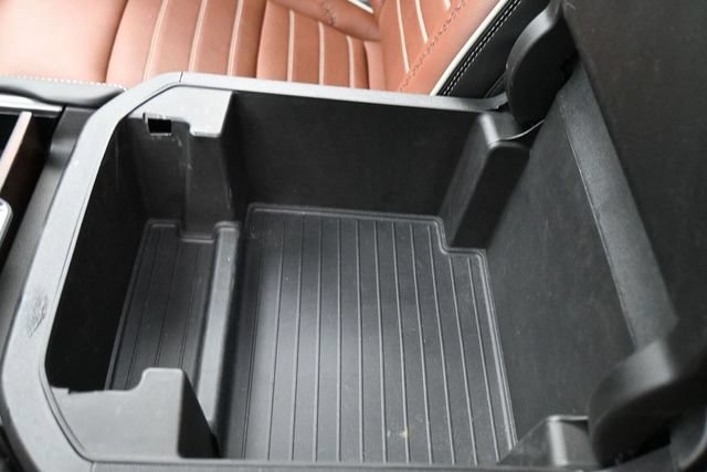 Used 2024 GMC Yukon Denali Ultimate AWD/4WD image 13