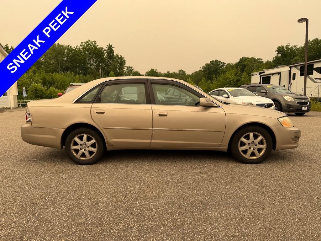 Used 2003 Toyota Avalon XL FWD image 1