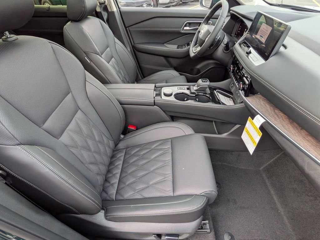 New 2026 Nissan Rogue Platinum w/ Platinum Premium Package image 30