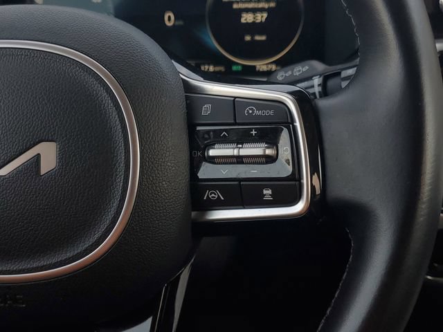 Certified 2023 Kia Sorento SX AWD/4WD image 26