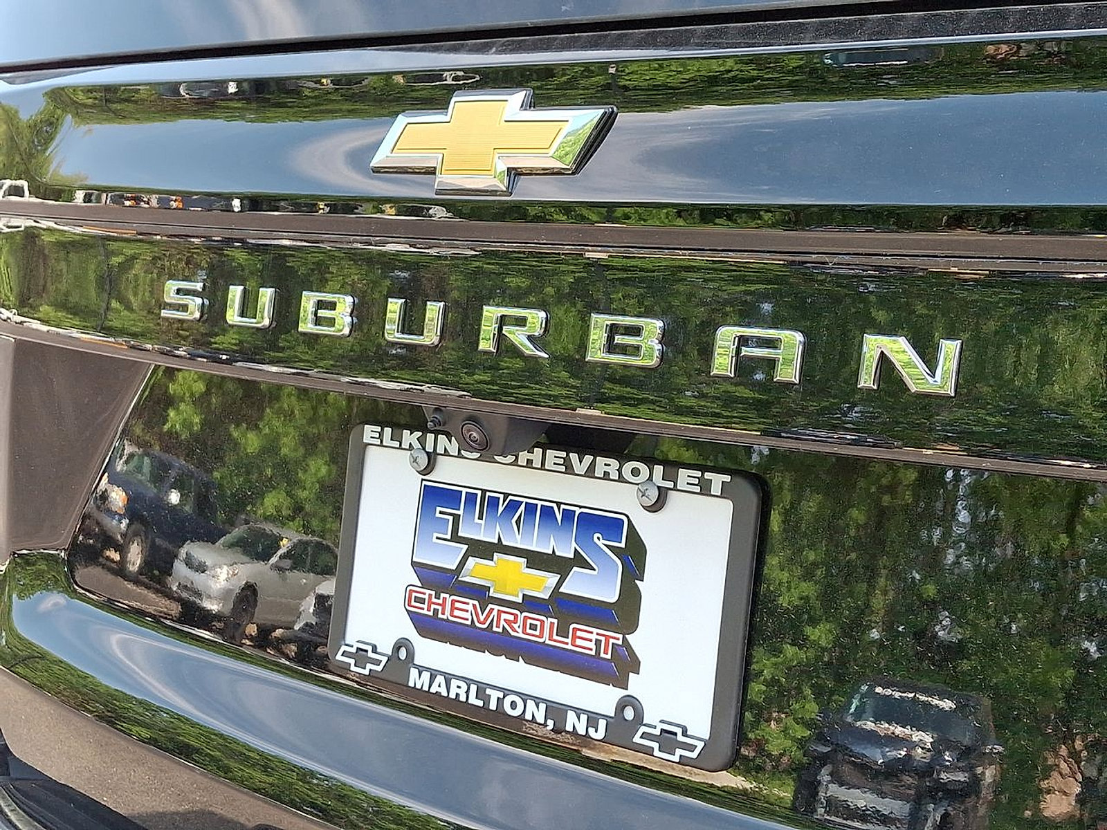 New 2026 Chevrolet Suburban Premier w/ Sun And Tow Package AWD/4WD image 19