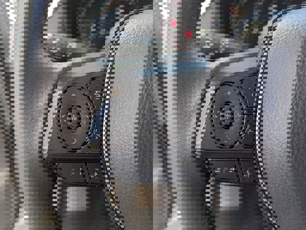 Used 2023 Toyota RAV4 XLE Premium image 24