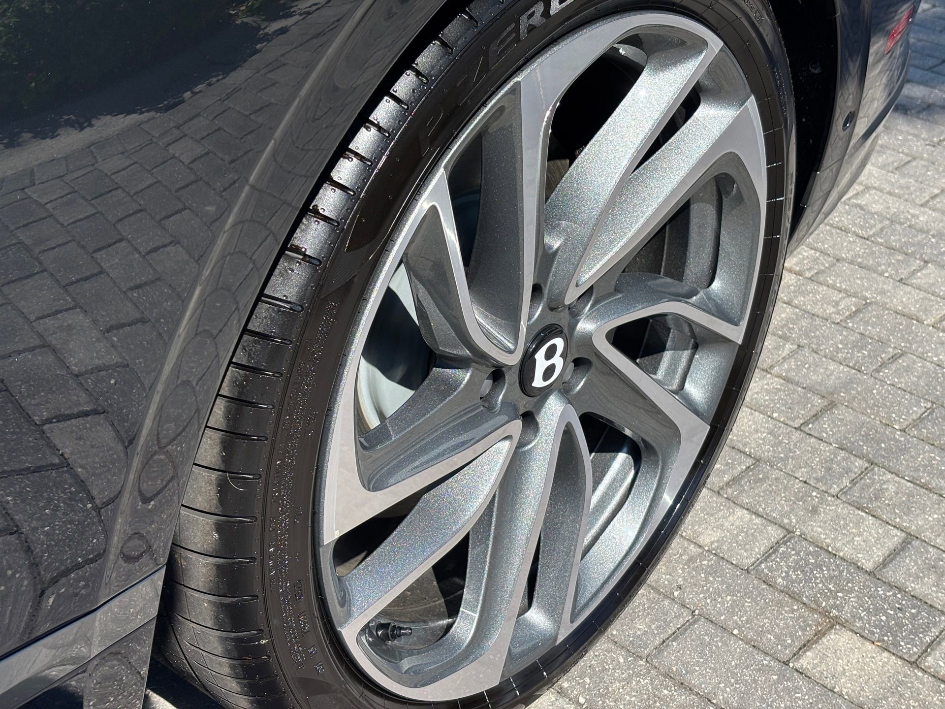 New 2025 Bentley Continental GT Speed image 33