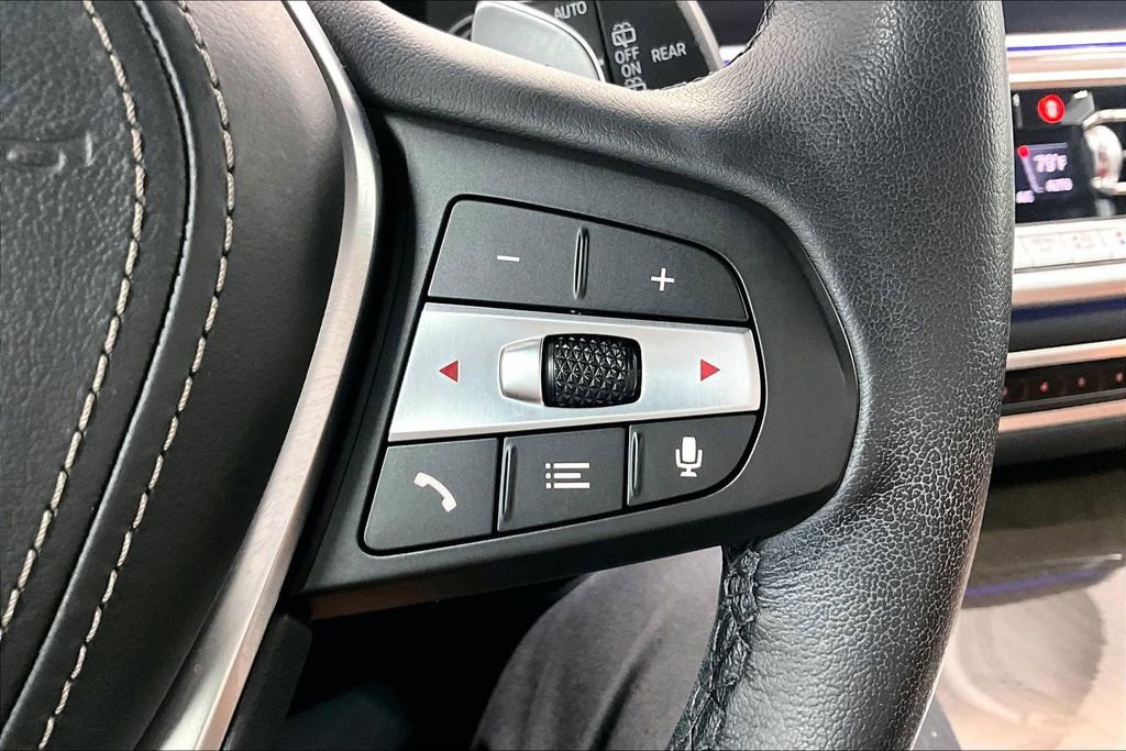 Used 2023 BMW X5 xDrive40i w/ Parking Assistance Package image 21