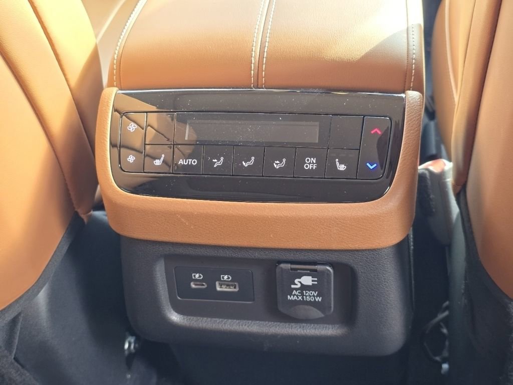 Used 2024 INFINITI QX60 Sensory image 25