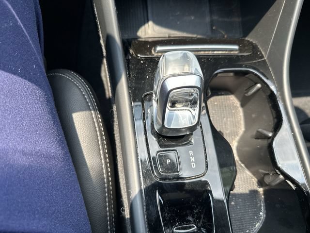 Used 2024 Volvo XC40 B5 Plus w/ Protection Package Premier AWD/4WD image 21
