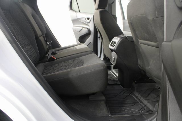 Used 2024 Chevrolet Equinox LT w/ LPO, Floor Liner Package image 18
