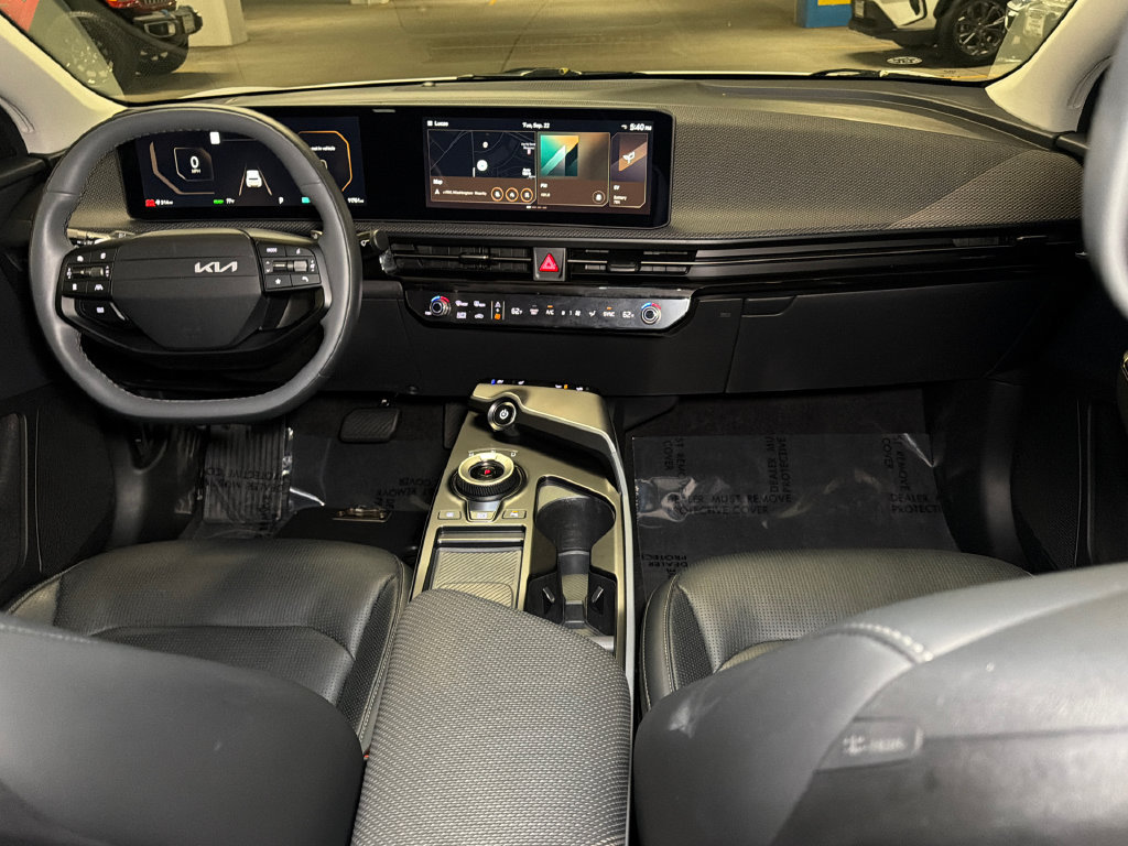 Certified 2025 Kia EV6 Wind RWD image 16