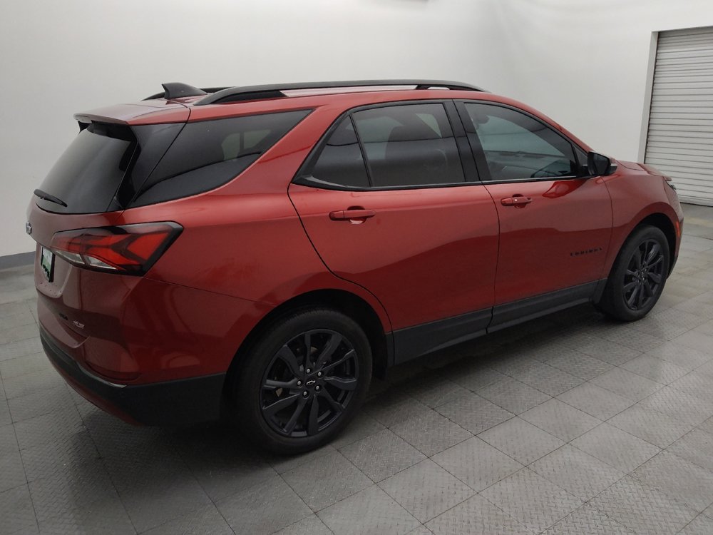 Used 2022 Chevrolet Equinox RS w/ RS Leather Package AWD/4WD image 10