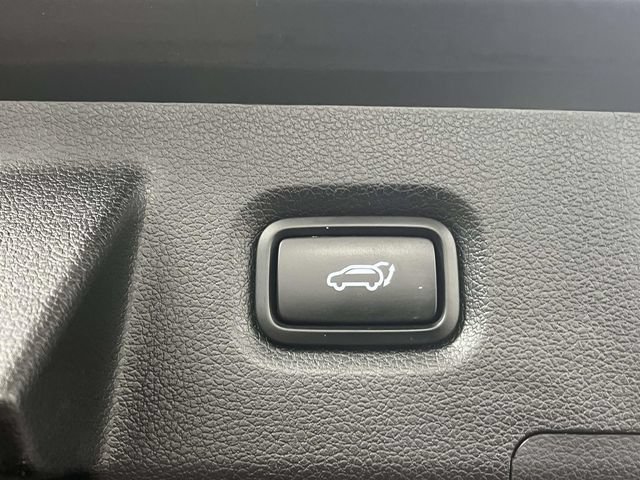Used 2019 Hyundai Santa Fe FWD image 27