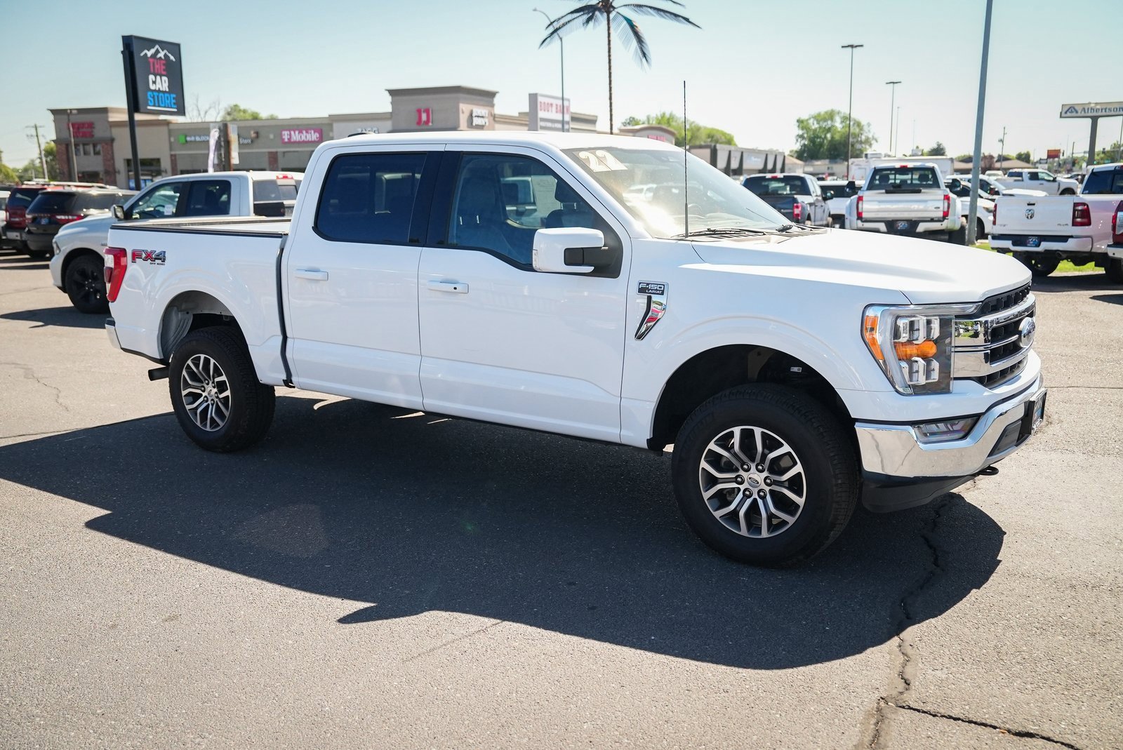 Used 2022 Ford F150 Lariat w/ Max Trailer Tow Package image 5