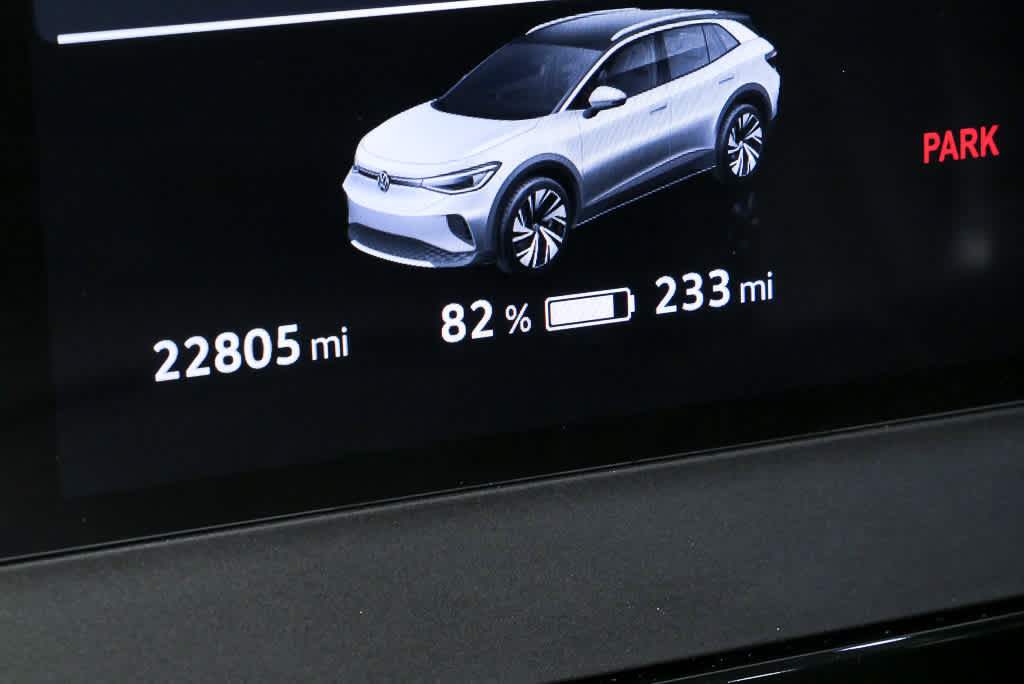 Certified 2023 Volkswagen ID.4 Pro S Plus image 12
