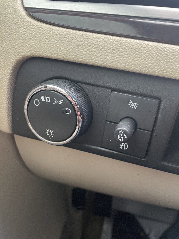 Used 2007 Cadillac Escalade ESV ESV w/ Information Package image 21